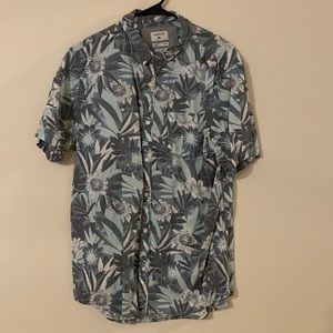 Short sleeve button down.